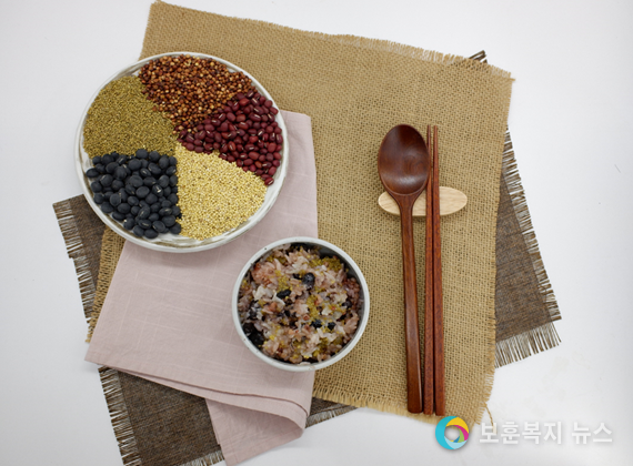 ‘정월대보름’ 오곡밥 한 그릇에 건강과 풍요 빌어요