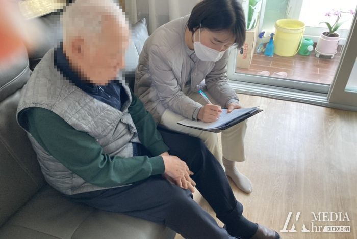 남동구보건소, 홀몸 어르신 치매 조기 검진 시행