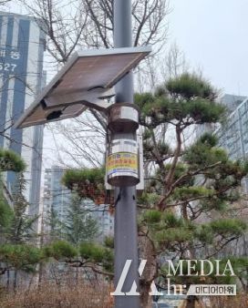 계양구, 태양광 해충퇴치기로 친환경 방제 추진