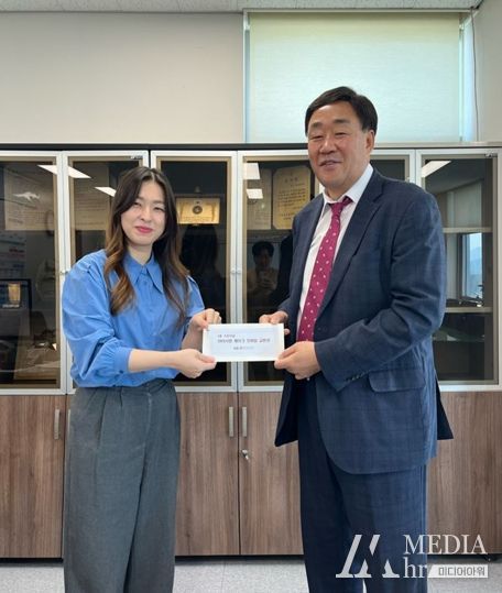 아이사랑 케이크 모바일 교환권 전달
