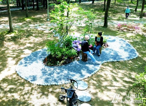 과천_중앙공원 내 감성미니정원