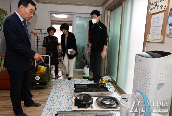 대전 중구, 경로당 에어컨 등 냉난방기 청소 실시