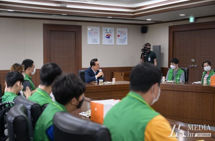 성광온누리학교 학생 방문