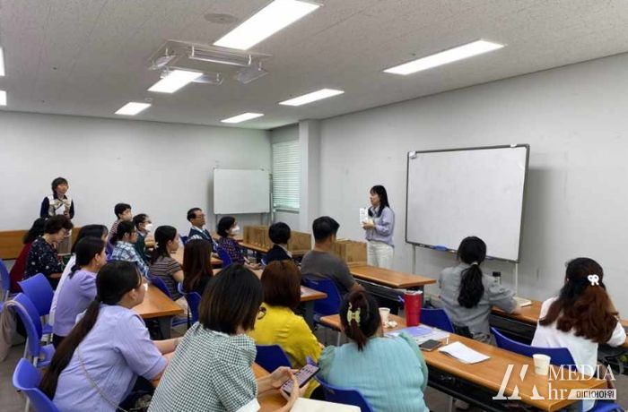 담양군, 다문화가족을 위한 도로명주소 홍보 책자 제작