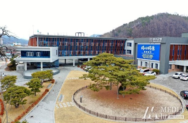장수군청 전경