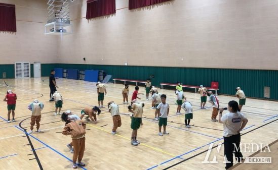 남구보건소는 21일 제철초등학교 학생들을 대상으로 바르게 걷기 활성화 교육을 실시했다.