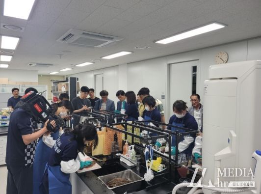 경남도 수산물은 안전하게 관리합니다!