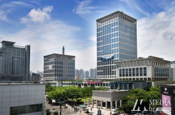 부산시청사