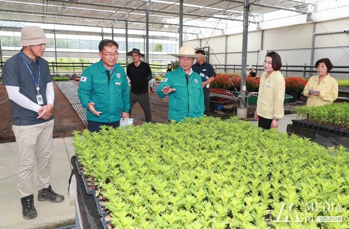 정인화 광양시장, ‘스마트 온실 조성해 청년 부농 키운다’