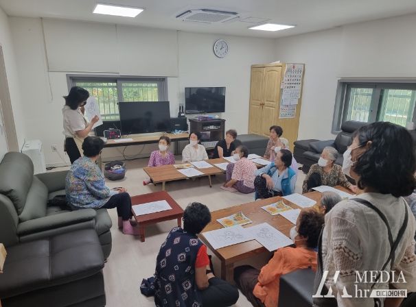 월봉도서관, 미술특강