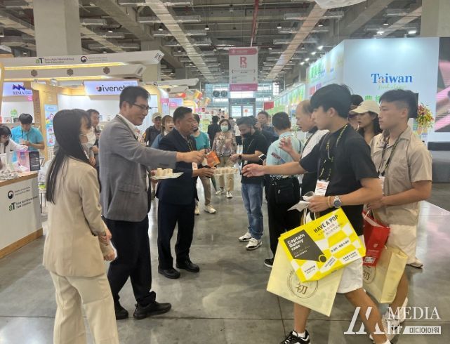 이상익 함평군수, FOOD TAIPEI 현장 홍보에 나서